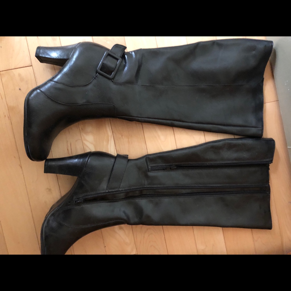 Ae2 Boots